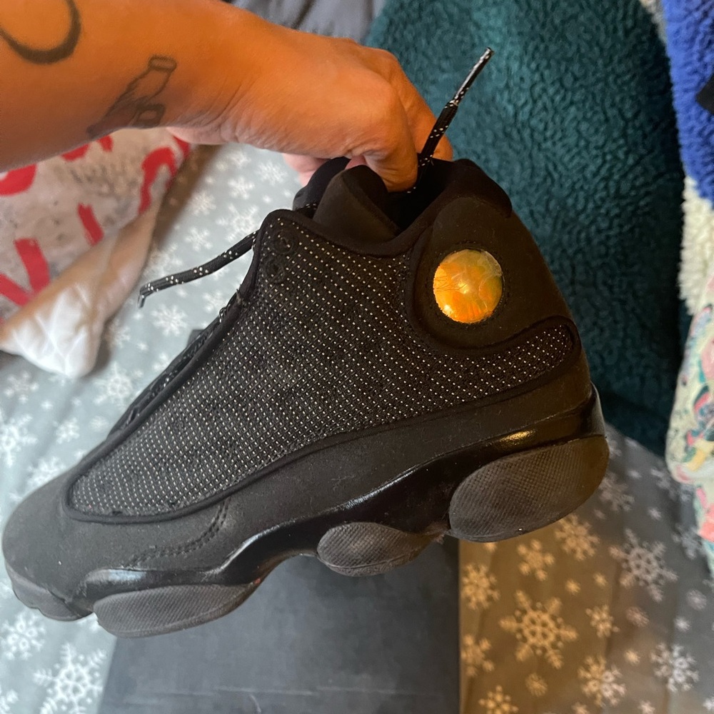 Jordan black cats